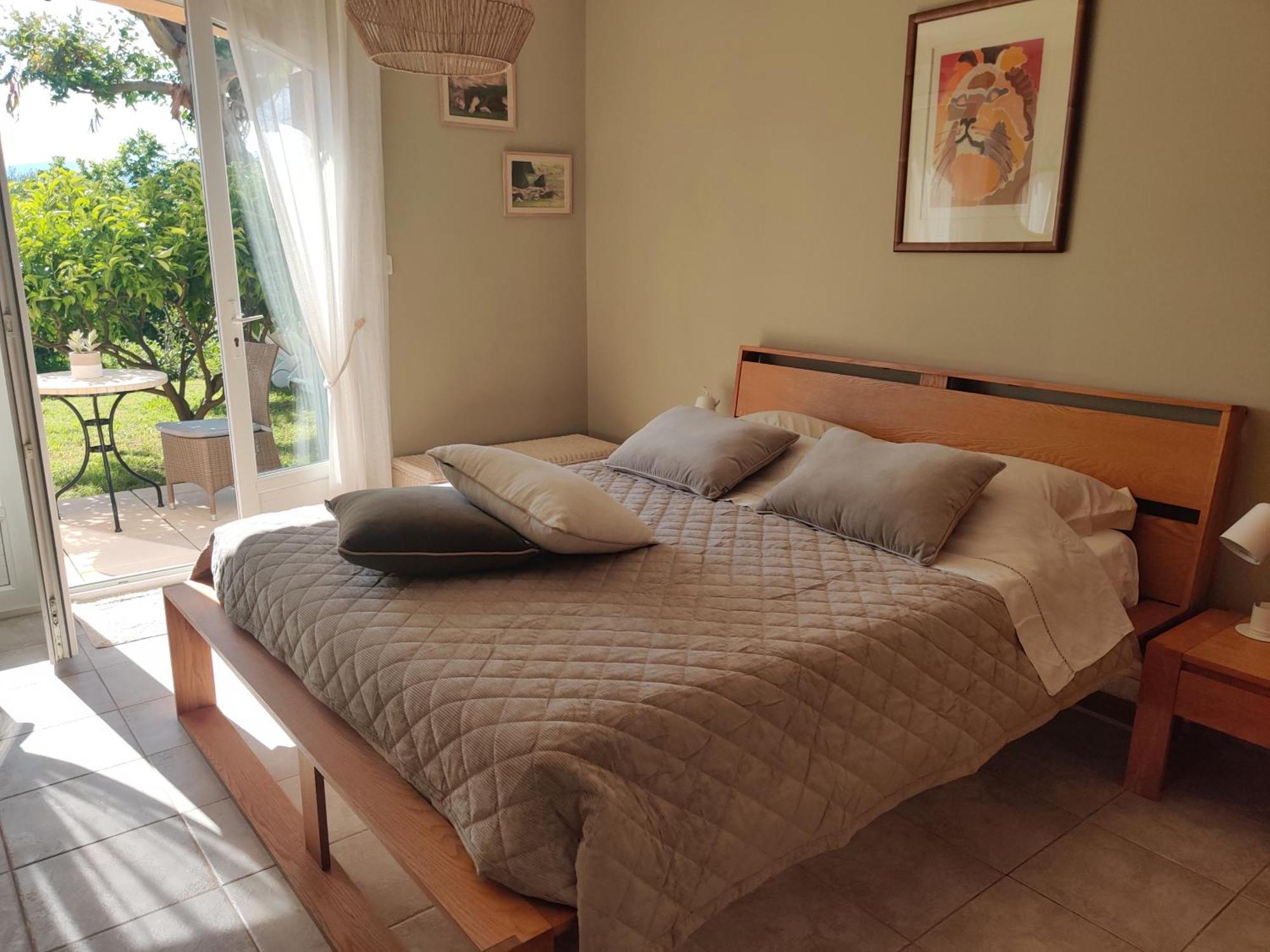 サン・ポール・ド・ヴァンス Les Collines De St Paul Bed & Breakfast エクステリア 写真